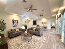 https://hideawaysrealestate.com/images/listing_photos/63982_10.jpg