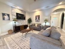 https://hideawaysrealestate.com/images/listing_photos/63982_12.jpg