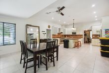 https://hideawaysrealestate.com/images/listing_photos/64039_13.jpg