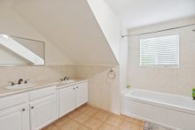 https://hideawaysrealestate.com/images/listing_photos/64039_19.jpg