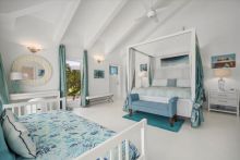 https://hideawaysrealestate.com/images/listing_photos/64042_11.jpg