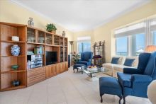 https://hideawaysrealestate.com/images/listing_photos/64049_12.jpg
