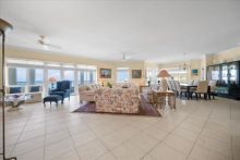 https://hideawaysrealestate.com/images/listing_photos/64049_7.jpg