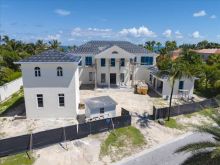 https://hideawaysrealestate.com/images/listing_photos/64089_12.jpg
