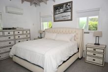https://hideawaysrealestate.com/images/listing_photos/64107_10.jpg