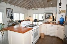 https://hideawaysrealestate.com/images/listing_photos/64107_8.jpg