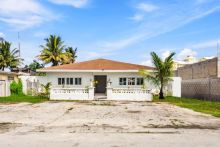 https://hideawaysrealestate.com/images/listing_photos/64108_2.jpg