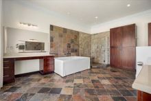 https://hideawaysrealestate.com/images/listing_photos/64112_28.jpg