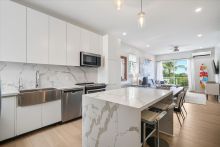 https://hideawaysrealestate.com/images/listing_photos/64180_1.jpg