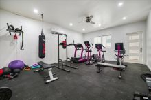 https://hideawaysrealestate.com/images/listing_photos/64180_16.jpg