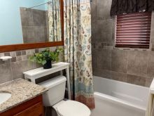 https://hideawaysrealestate.com/images/listing_photos/64195_18.jpg