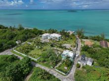 https://hideawaysrealestate.com/images/listing_photos/64257_1.jpg