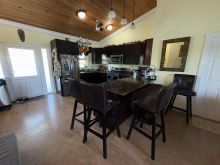 https://hideawaysrealestate.com/images/listing_photos/64282_3.jpg