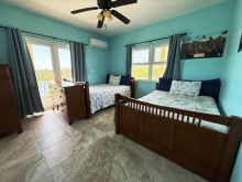 https://hideawaysrealestate.com/images/listing_photos/64282_7.jpg