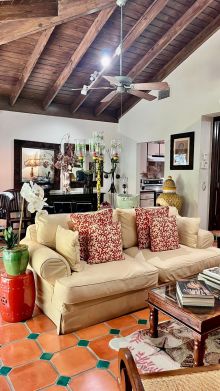 https://hideawaysrealestate.com/images/listing_photos/64351_2.jpg